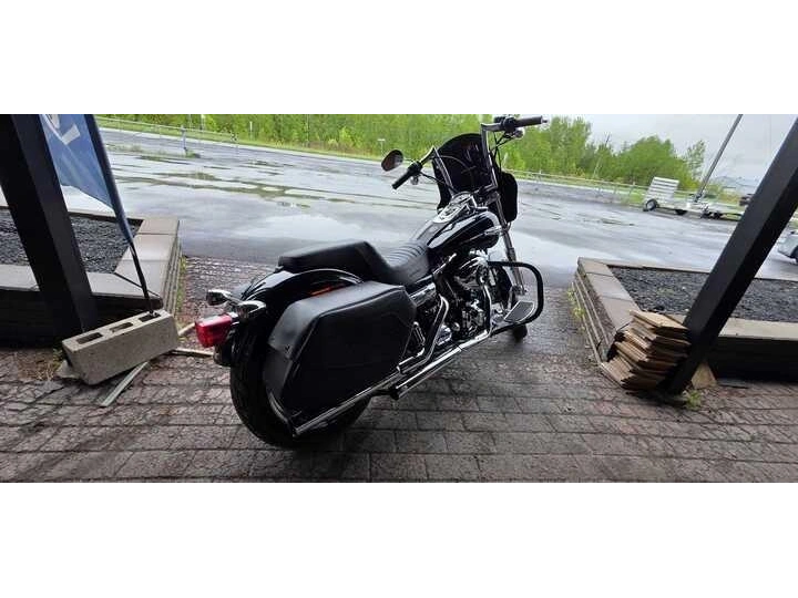 2010 Harley-davidson Fxdc alt