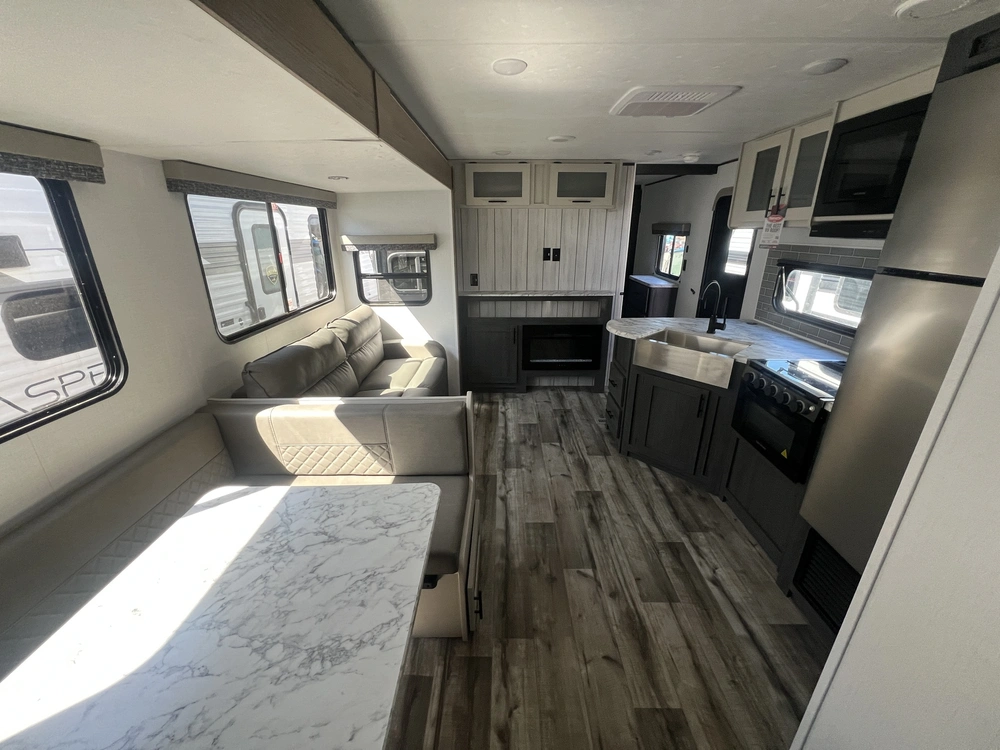 2025 Dutchmen Aspen Trail 3400bhs alt