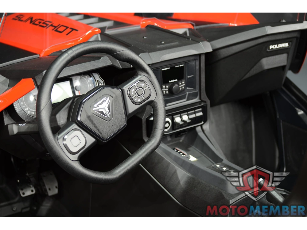 2026 Slingshot Slingshot® S Autodrive Slingshot Red alt
