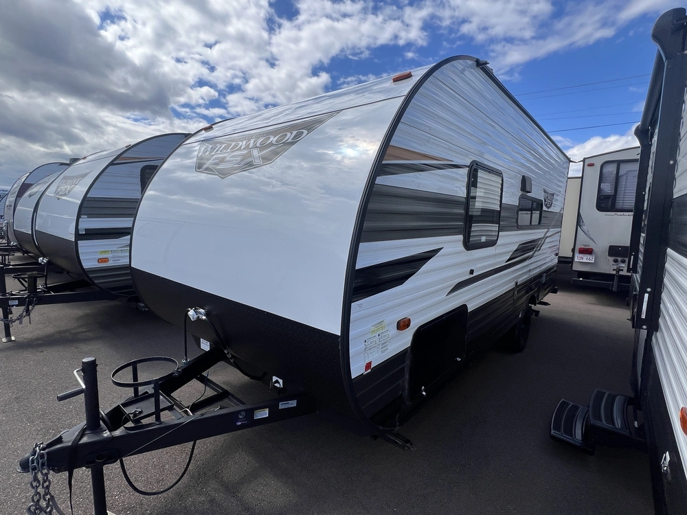 2022 Forest River Wildwood 167rbk alt