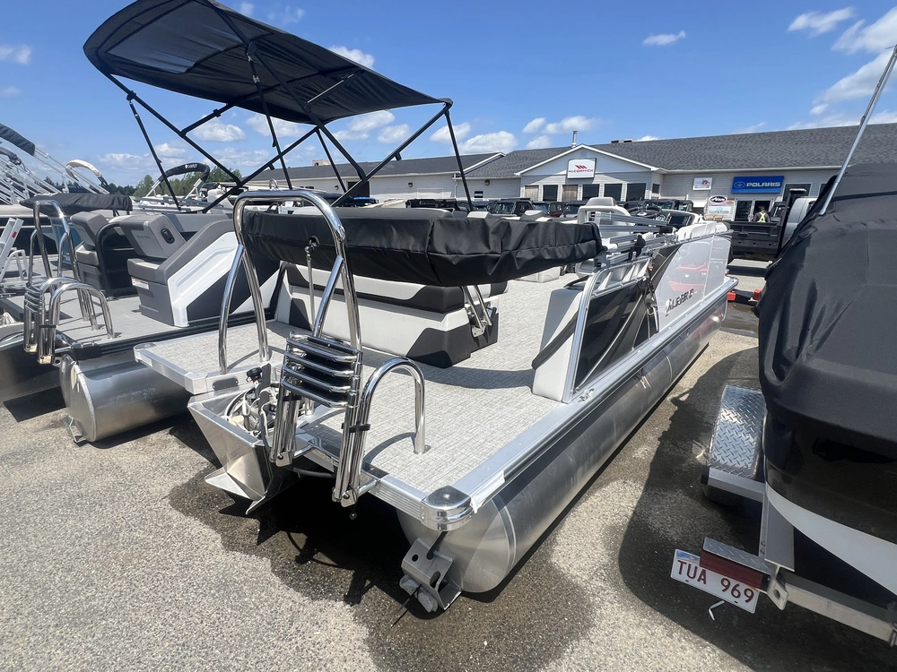 2025 Legend 21qr Twin alt