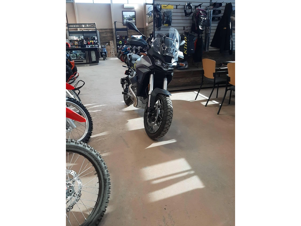 2025 Moto Guzzi Stelvio Aras My25 - Black Vulcano alt