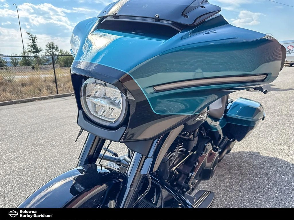 2026 Harley-davidson Flhx - Street Glide® alt