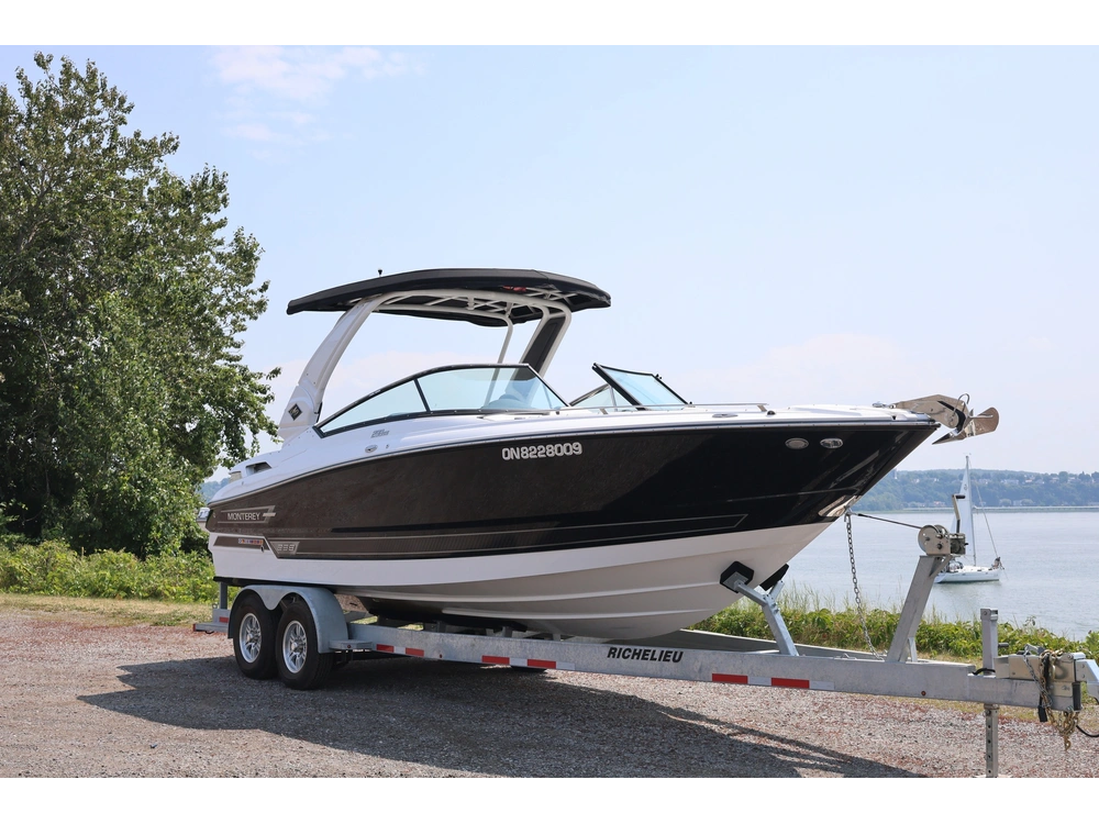 Monterey Boats 298ss 2022 alt
