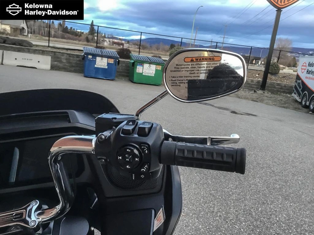 2026 Harley-davidson Fltrx - Road Glide™ alt