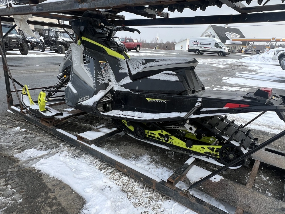 2022 Polaris 850 Indy Xc 129 alt