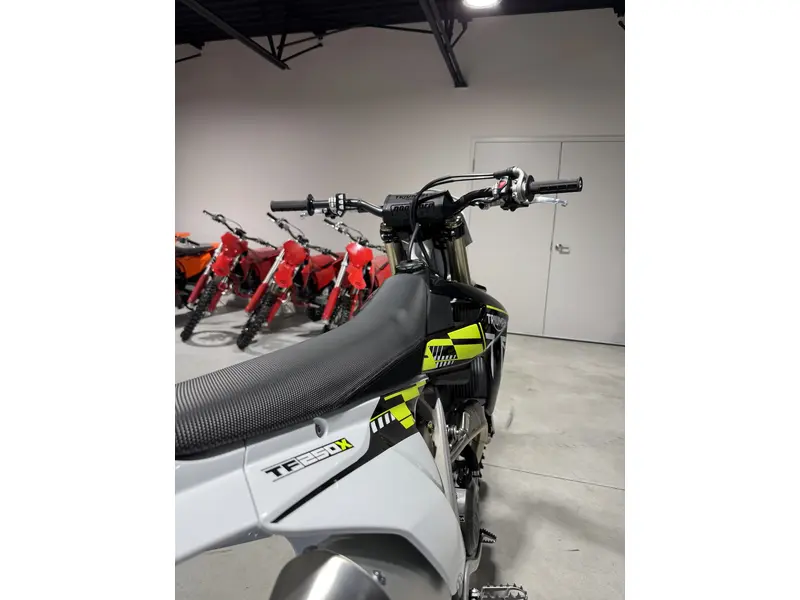 Triumph TF 250-X 2025