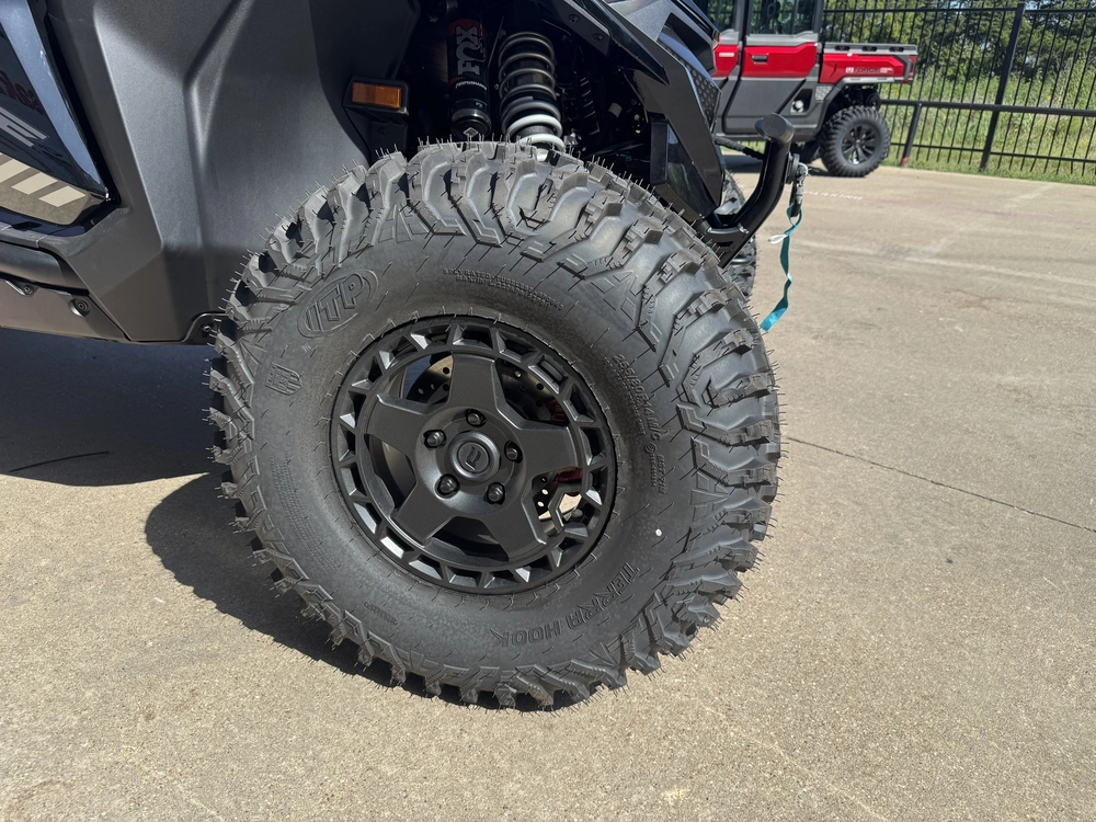 2026 Cfmoto Zforce Z10 alt