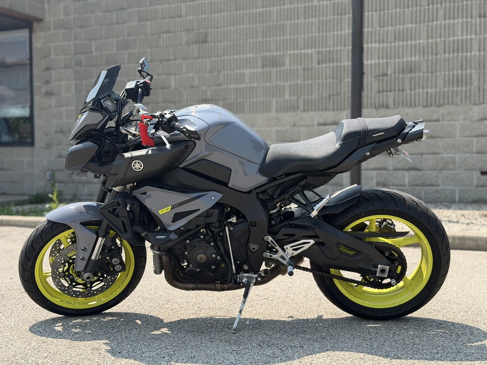 2017 Yamaha Fz10 alt