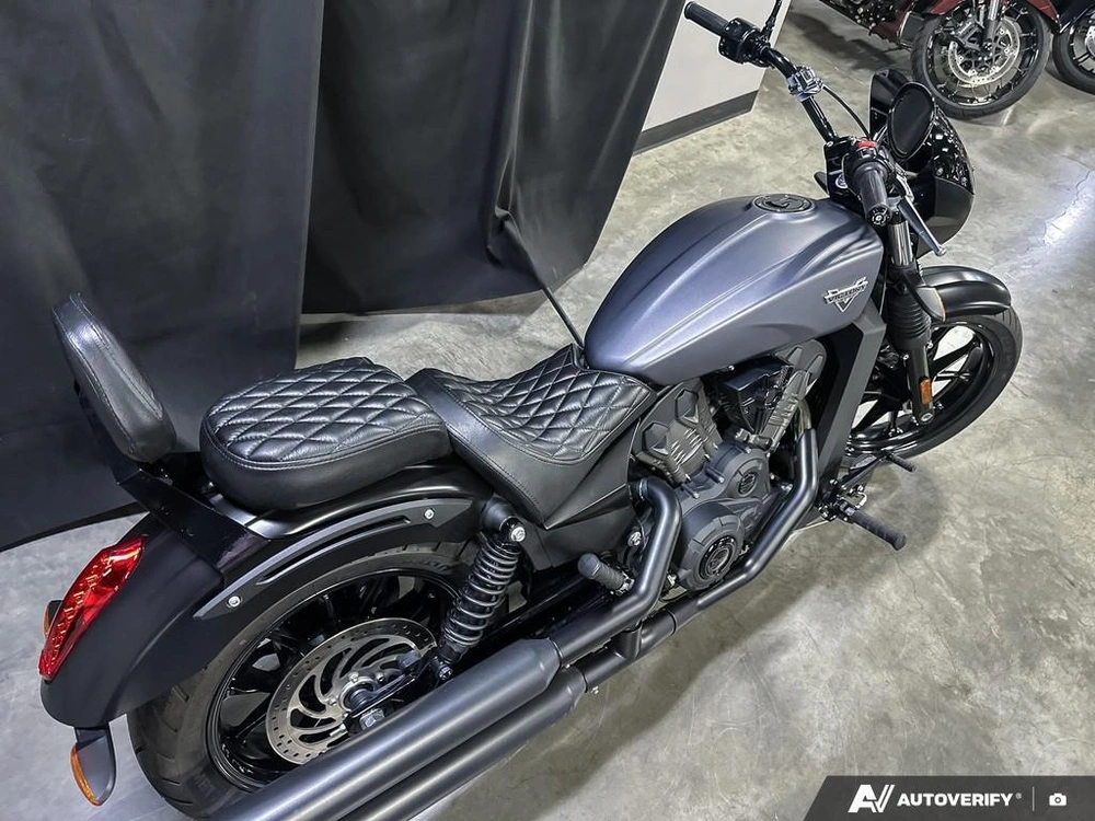 2017 Victory Motorcycles Octane 1200 alt