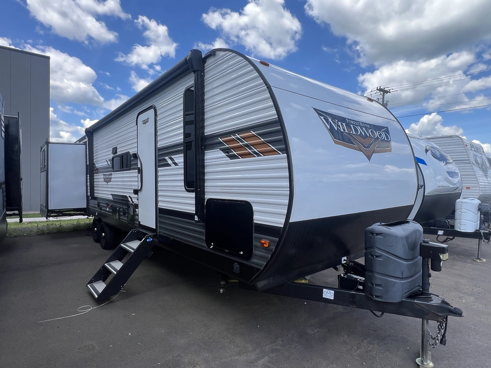 2021 Forest River Wildwood 31kqbts alt