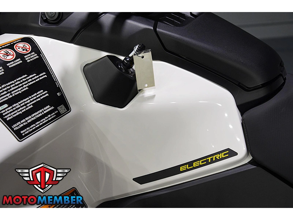 2026 Can-am Outlander Electric alt