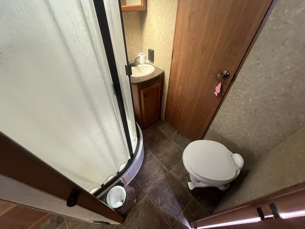 2014 Crossroads Rv Sunset Trail 32 Rl alt