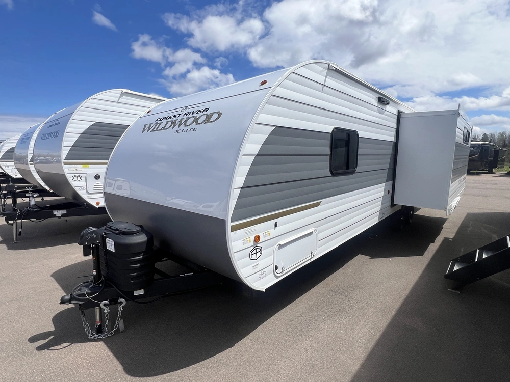 2026 Forest River Wildwood 28ice alt