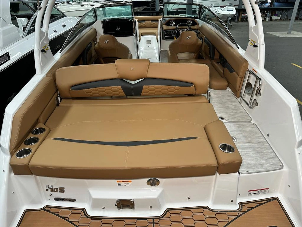 Four Winns Hd5 Mercruiser 6.2l / Bravo 3 2025 alt