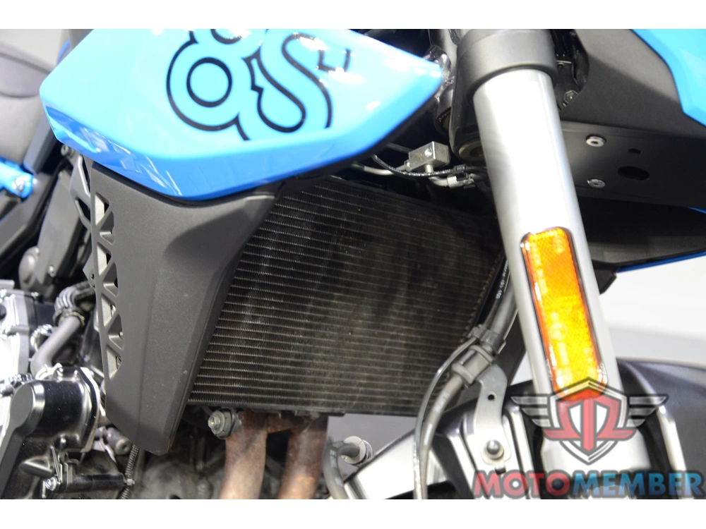 2024 Suzuki Gsx-8s alt