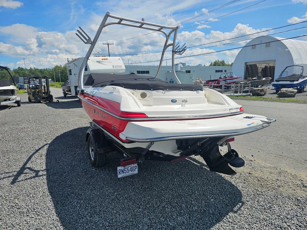 2014 Larson Lx195s alt