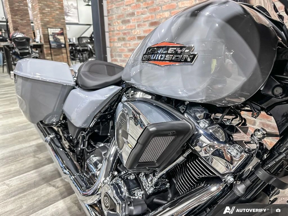2026 Harley-davidson Street Glide alt