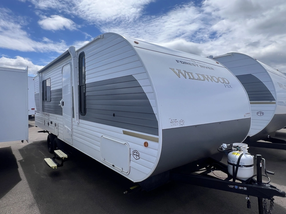 2026 Forest River Wildwood 233rble alt