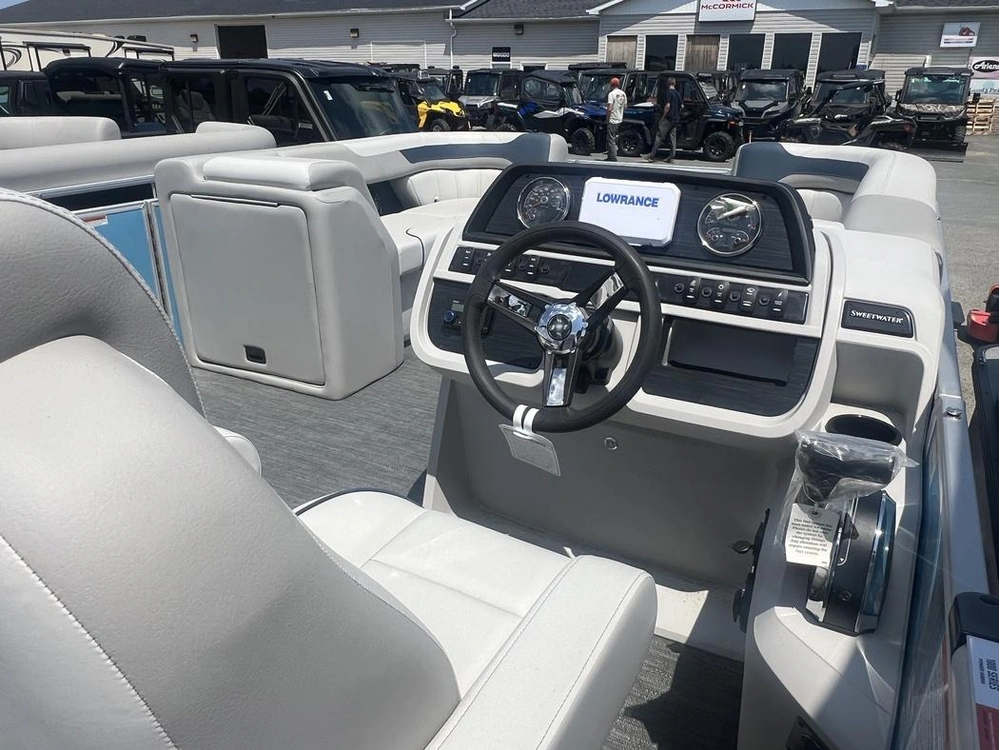 2025 Godfrey Marine Sweetwater 2286 C Twin alt