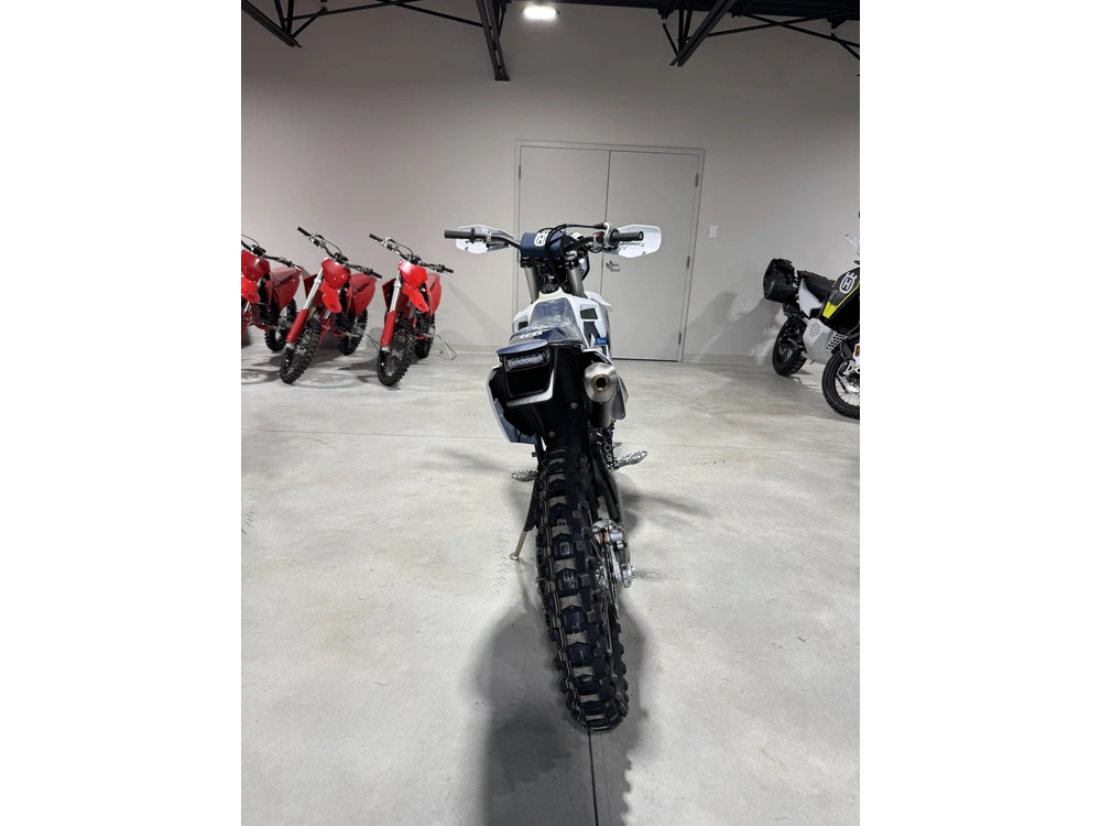Husqvarna Te 300 2026 alt