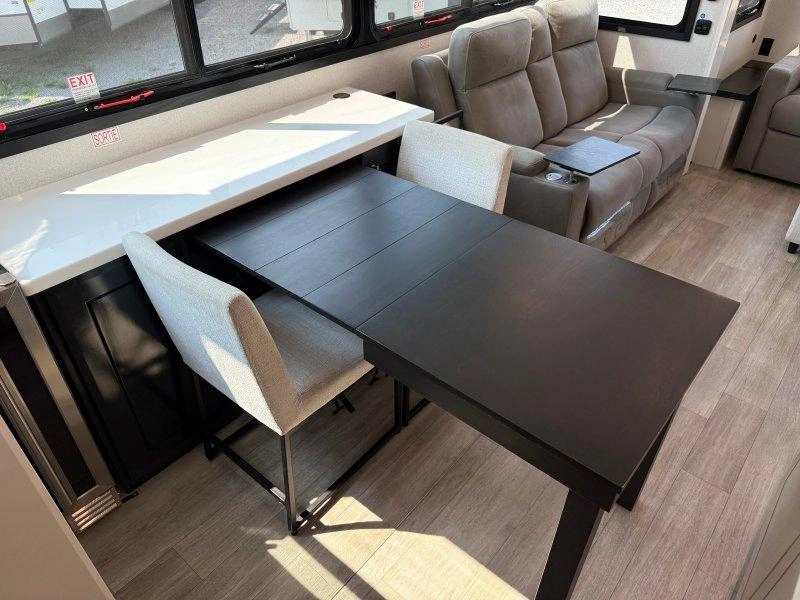 Jayco Pinnacle 38kpts 2026 alt
