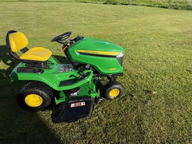 2024 John Deere X350 alt