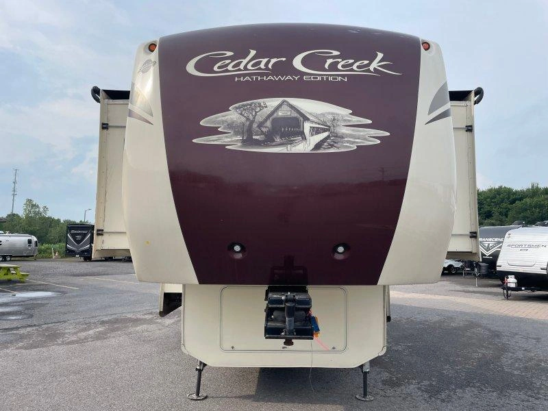 Forest River Cedar Creek 38fl 2019 alt