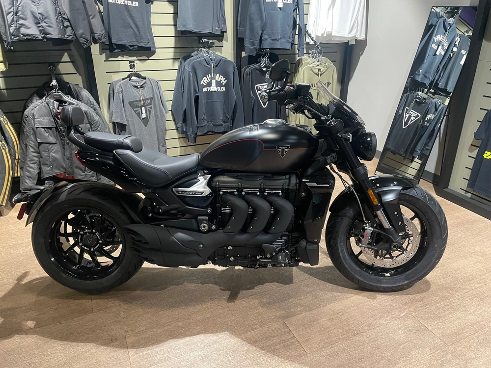 2026 Triumph Rocket 3 Storm Gt - Matt Saphire Blk / Satin Granite alt