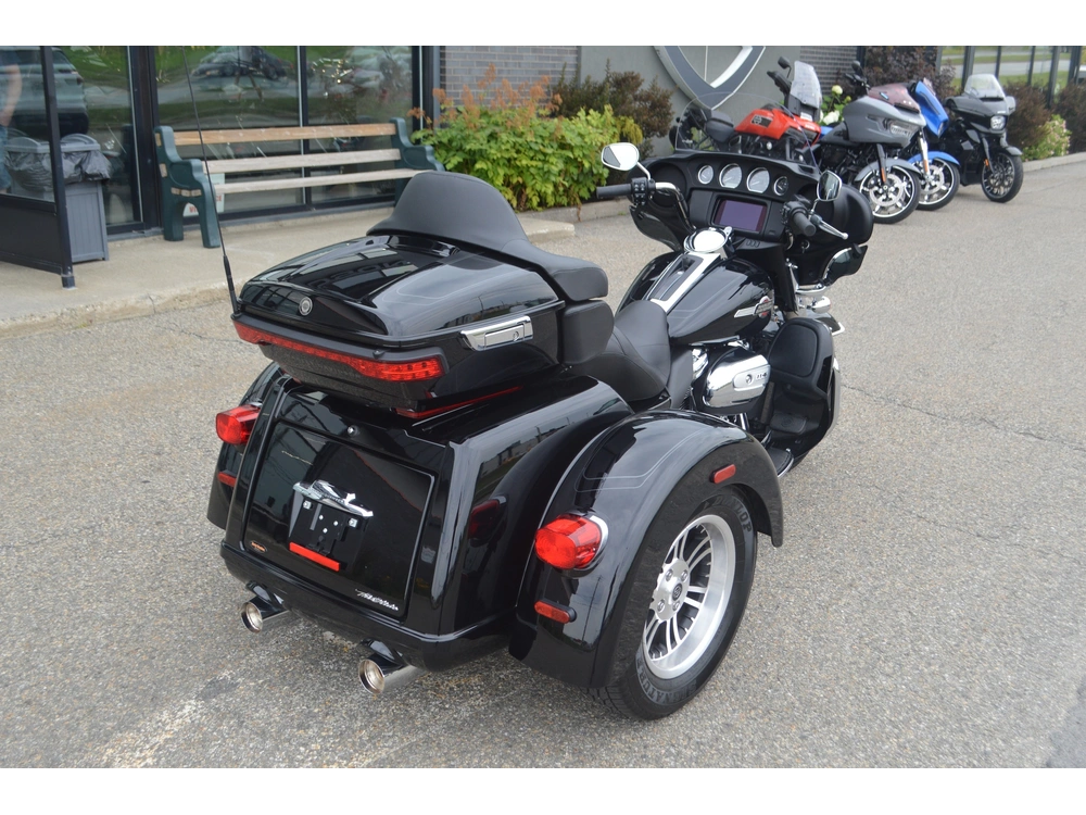 2024 Harley-davidson Flhtcutg Tri Glide Ultra alt