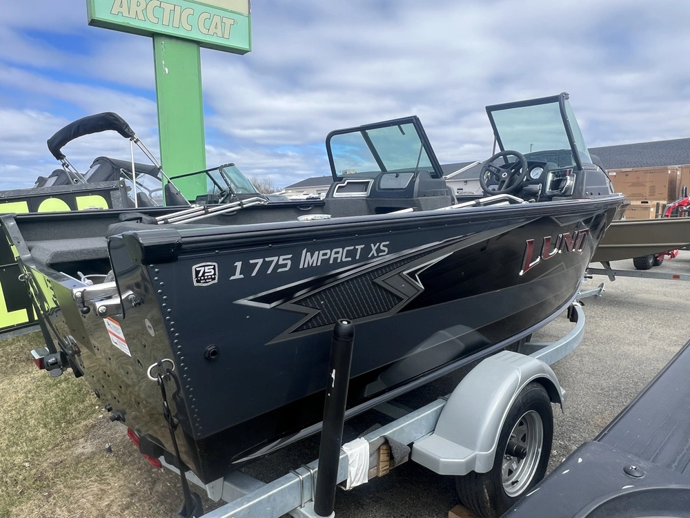 2023 Lund Boat Co 1775 Impact Xs alt