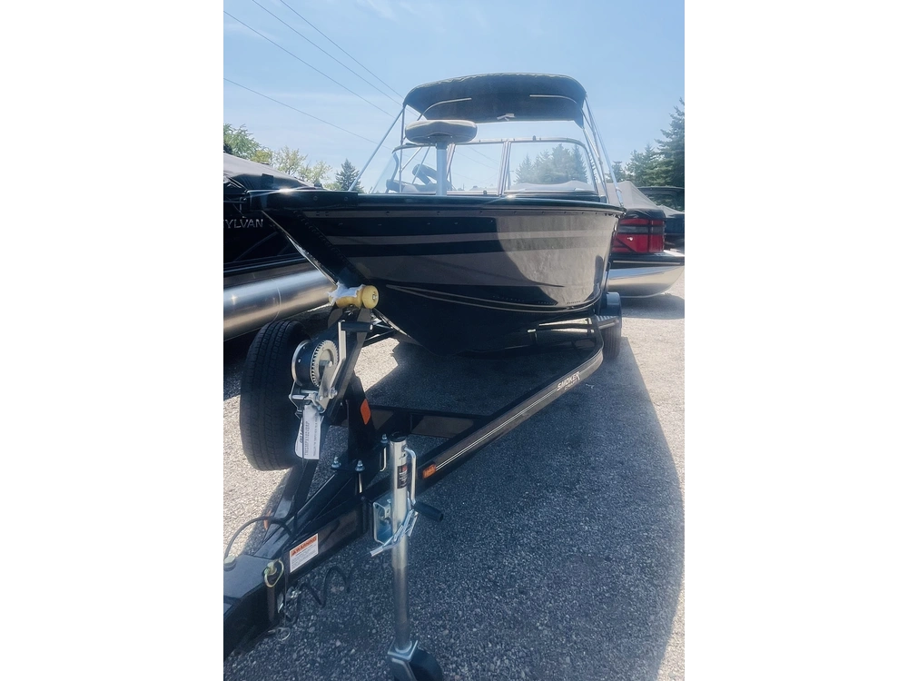 2027 Smoker-craft Pro Angler Xl 182 alt