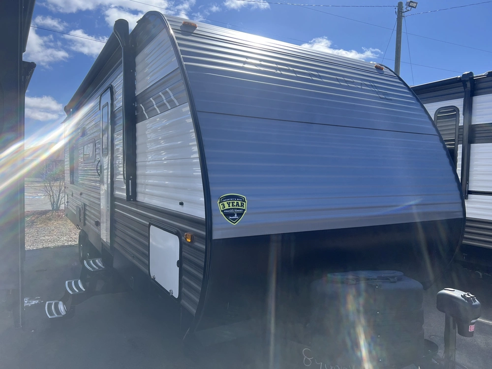 2024 Dutchmen Aspen Trail 26 Bh alt