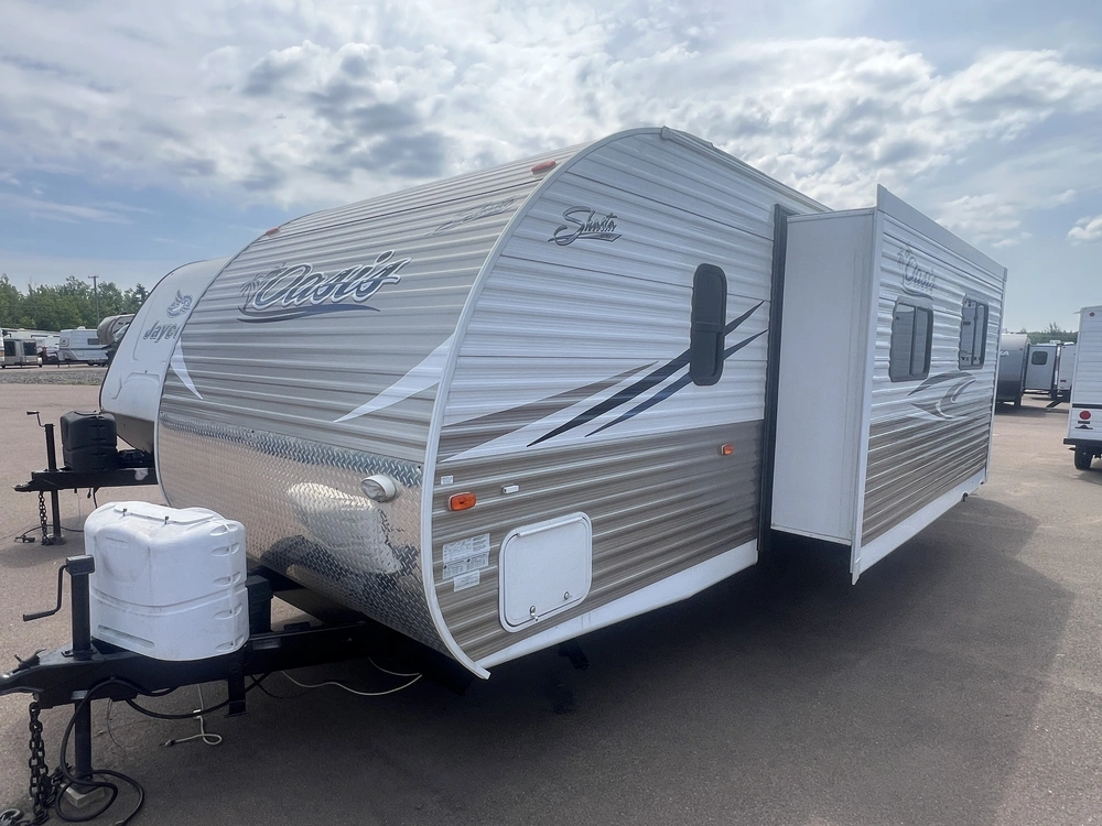 2017 Shasta Oaisis 310k alt