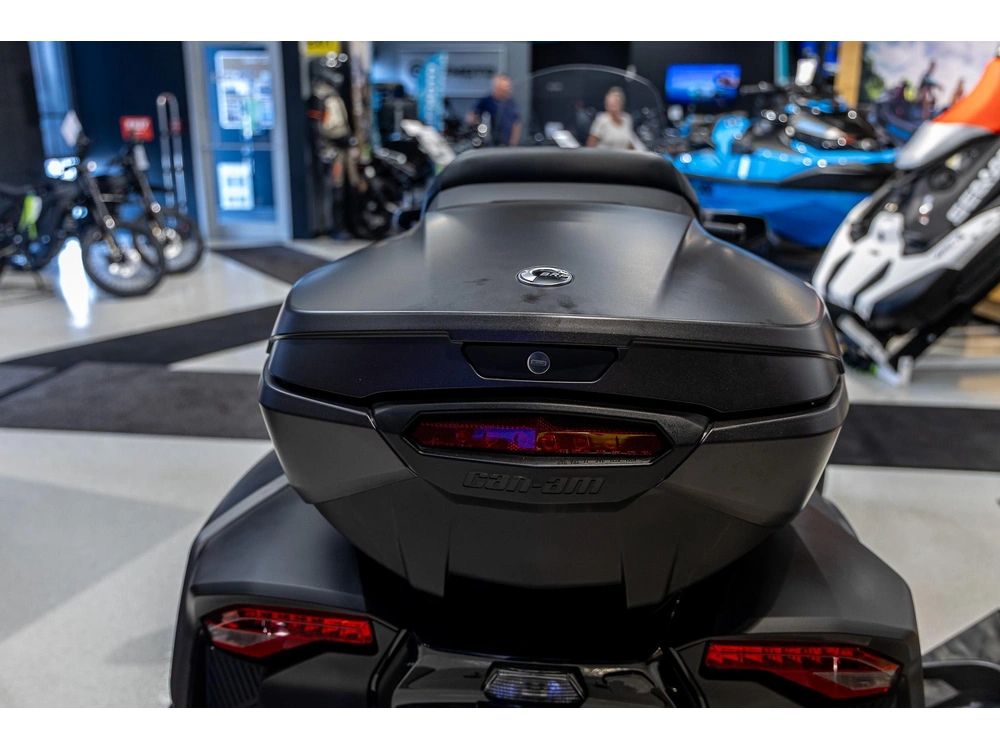 2026 Can-am Spyder Rt Ltd 1330 Se6 Bk Drk 26 G1ta alt