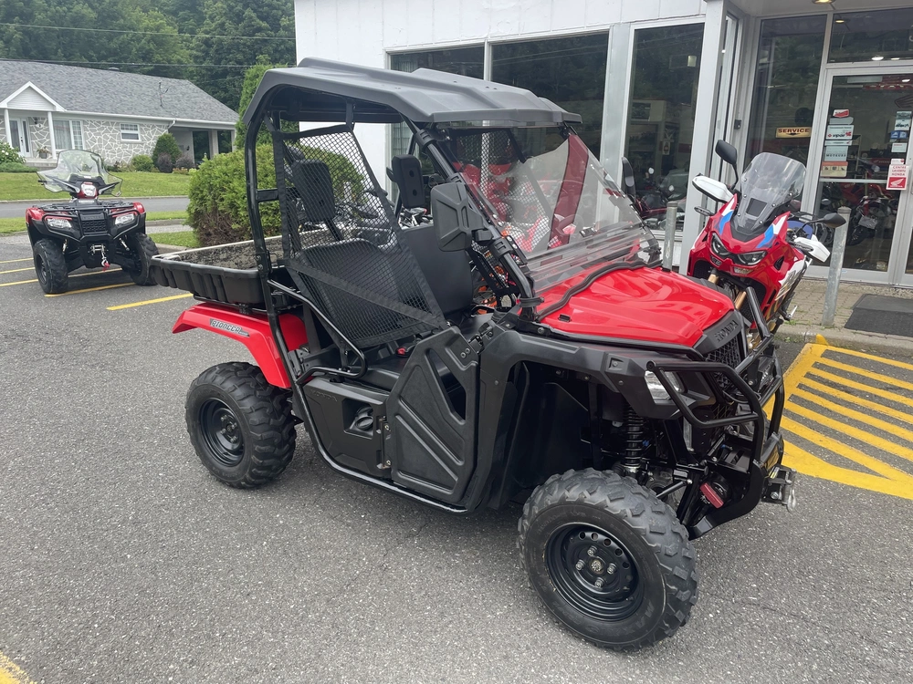 Honda Sxs 500 Pioneer 2015 alt