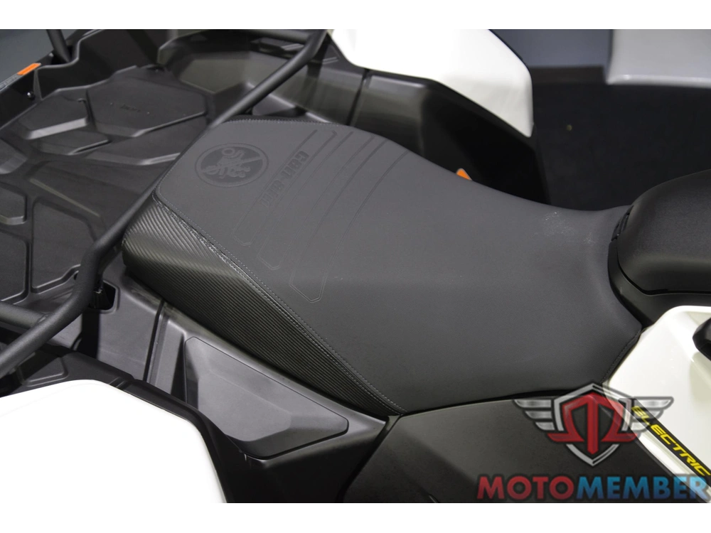 2026 Can-am Outlander Electric alt