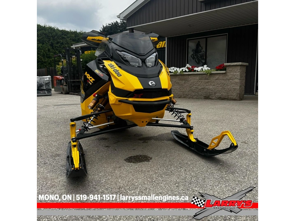 2024 Ski-doo Mxz X-rs With Competition Package 850 E-tec Turbo R 137 alt