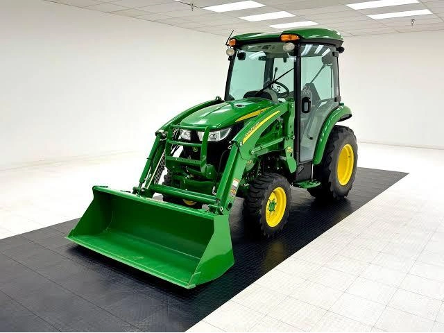 2017 John Deere 3039r alt