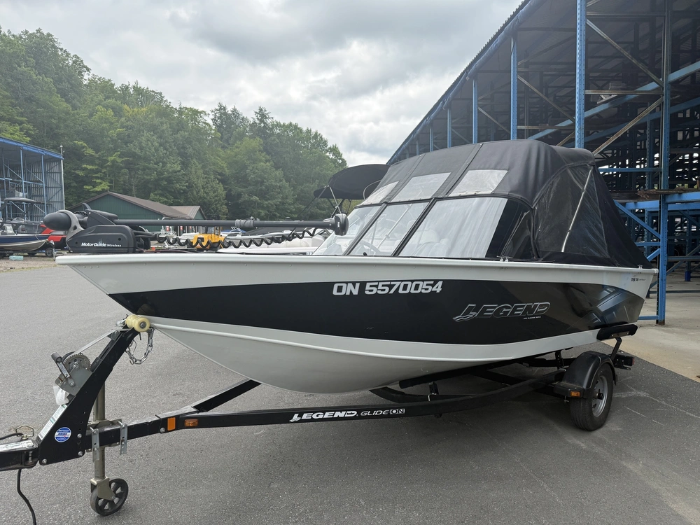 2016 Legend 18 X Calibur alt