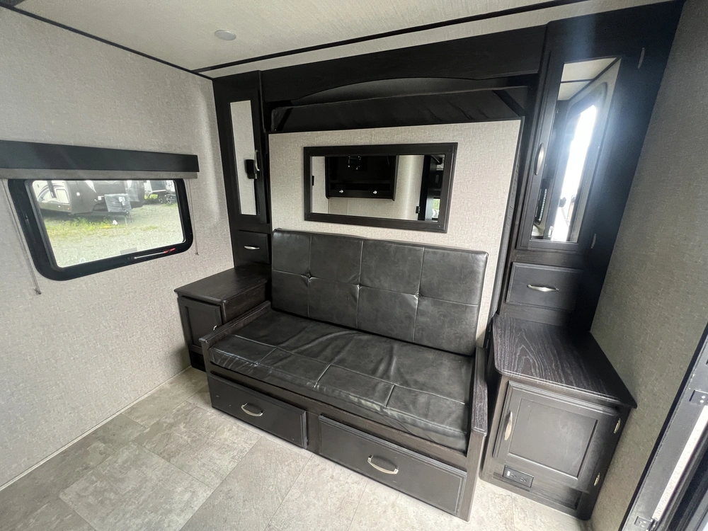 2019 Grand Design Imagine 19rle alt