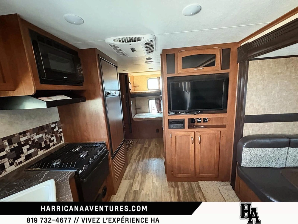 2017 Jayco Jayfeather 23bhm alt