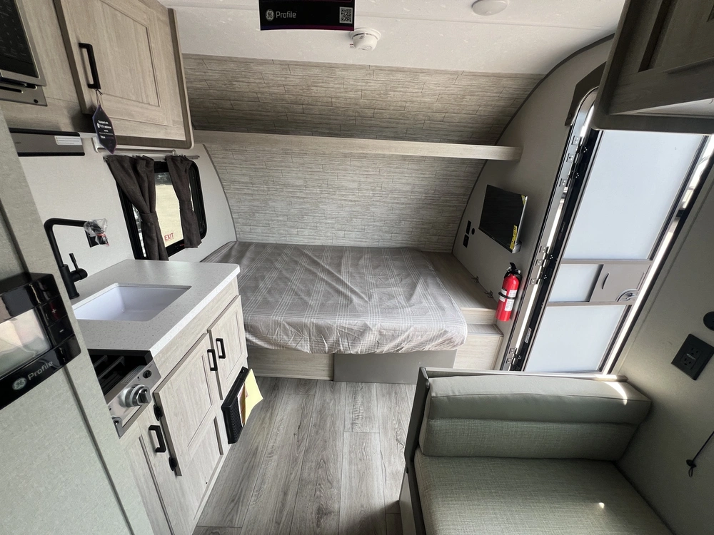 2026 Coachmen Catalina 134rdx alt