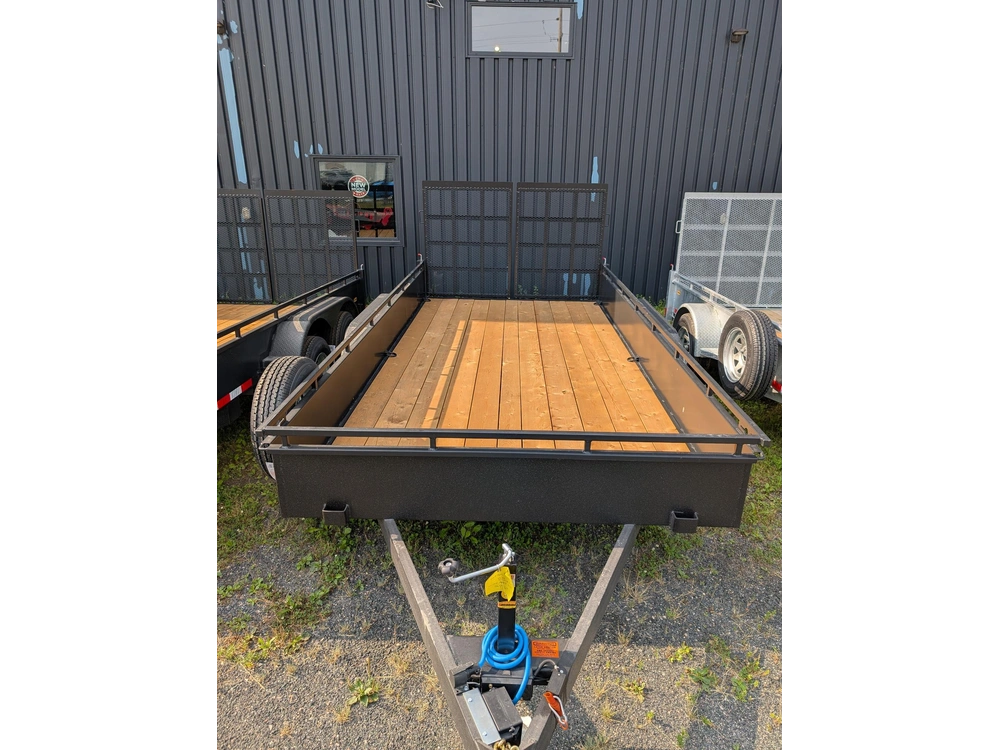 2027 Canada Trailers Utility, Black, Rear Ramp alt