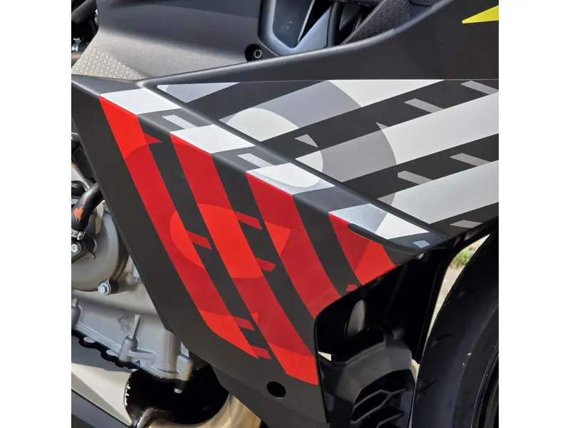 2027 Aprilia RS 660 Factory