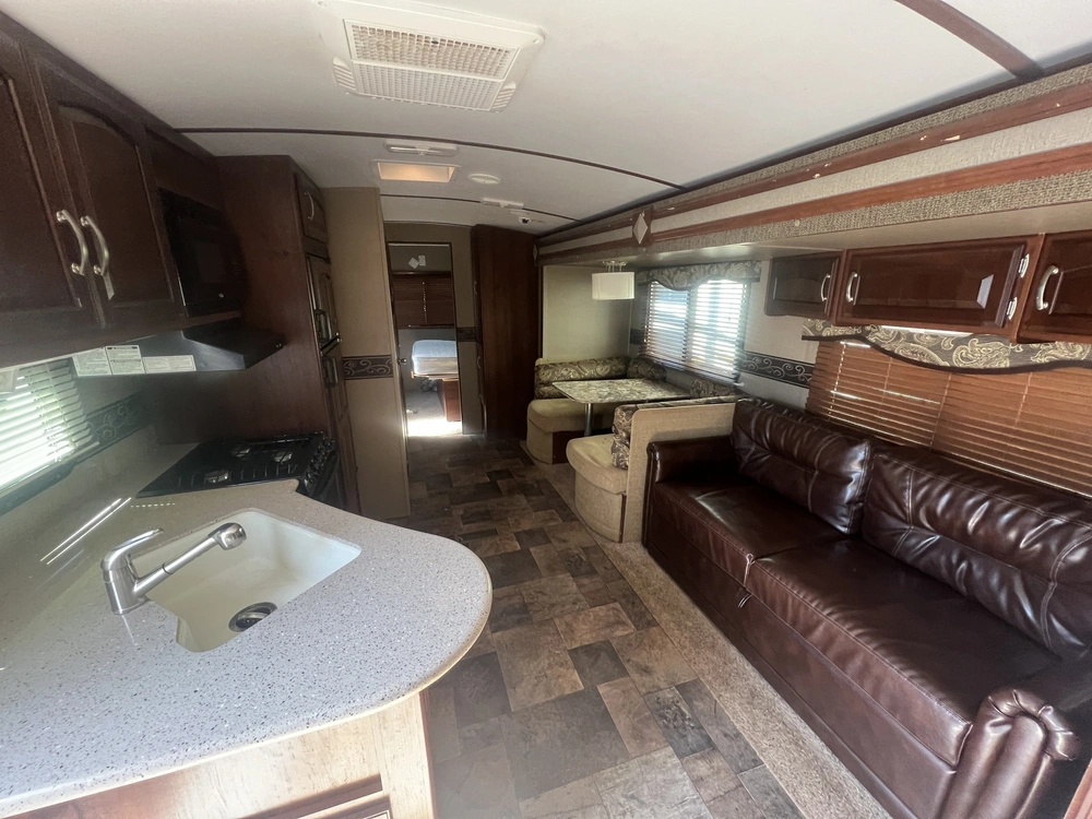 2015 Keystone Rv Outback 301bq alt