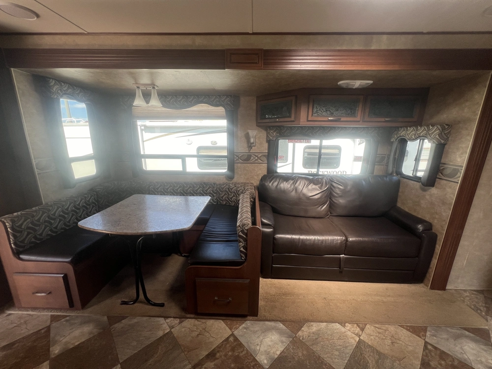 2014 Crossroads Zinger 310sb alt