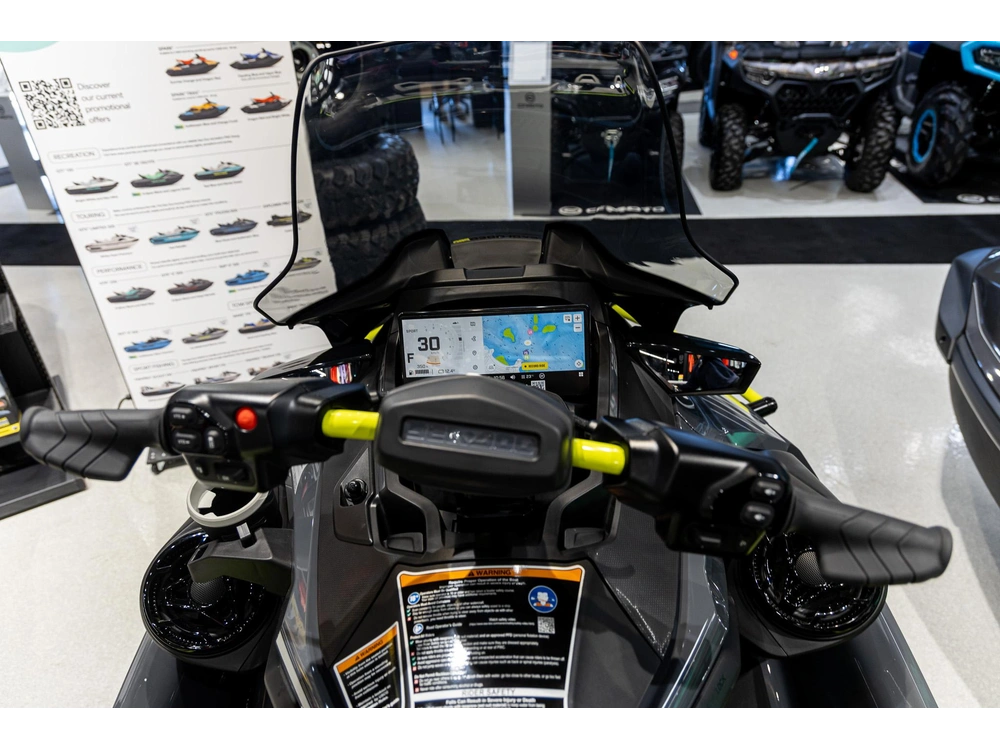 2026 Sea-doo Explorer Pro 230hp 16ta alt