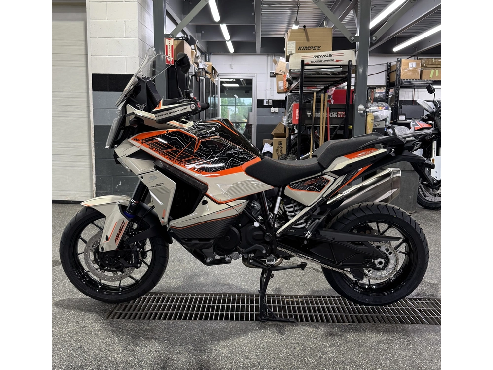 Ktm 1390 Super Adv S 2027 alt