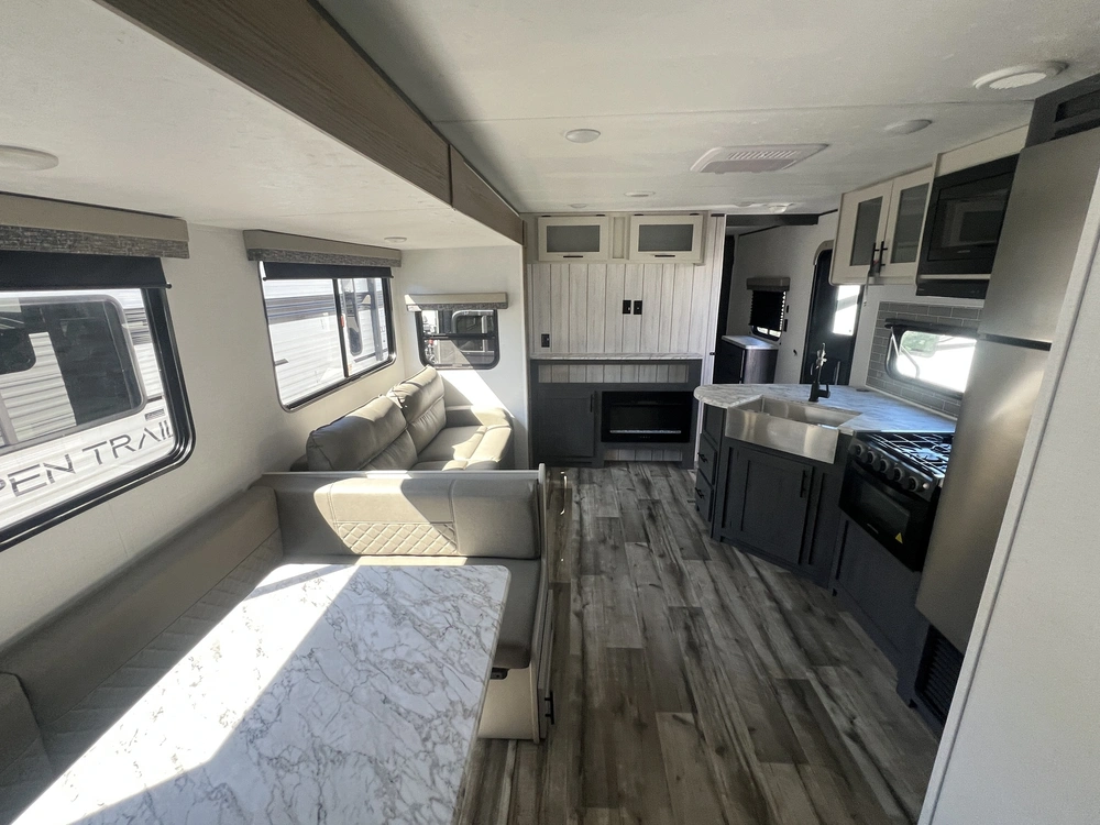 2025 Dutchmen Aspen Trail 3400bhs alt
